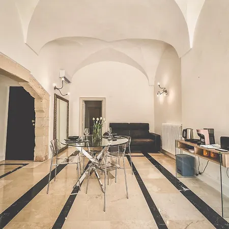 Palazzo Epulione 公寓 莱切